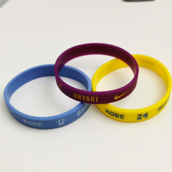 Nike Men's Silicone Rubber Bracelet - Picture 4 of 5